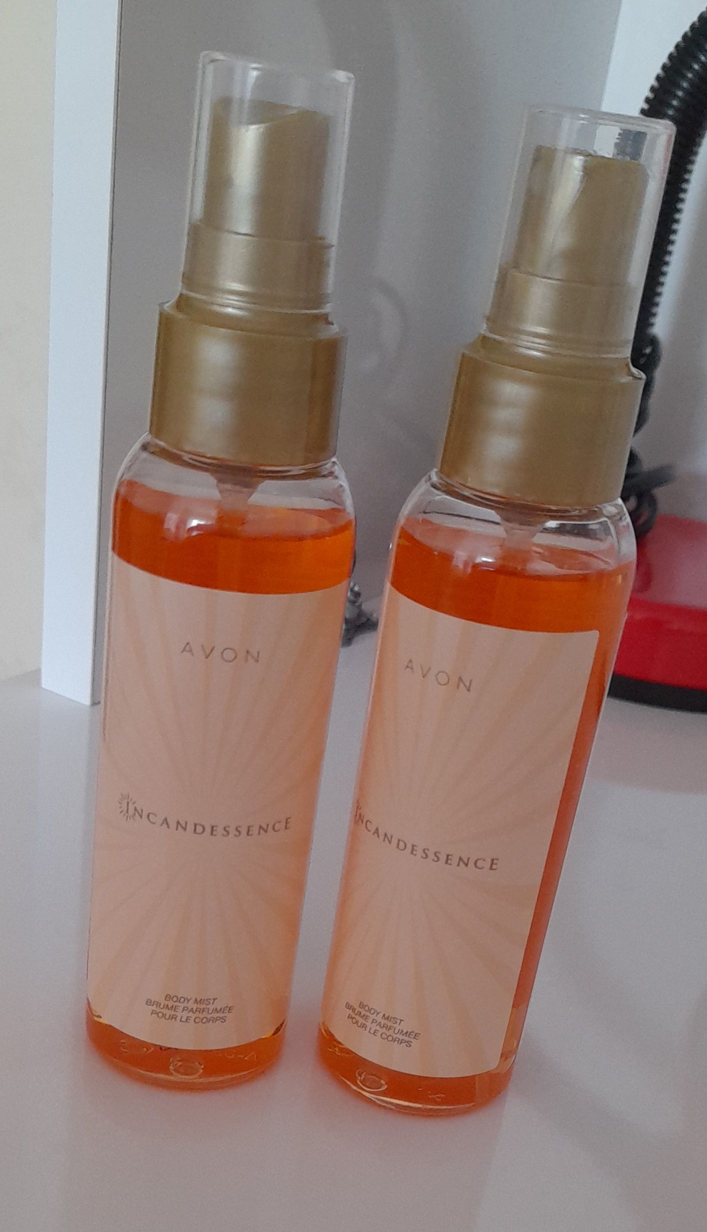 اسپری بدن آوون اورجینال Avon BODYMIST0004-2 Incandessence Women's Body Spray 100 Ml. Set of Two photo review