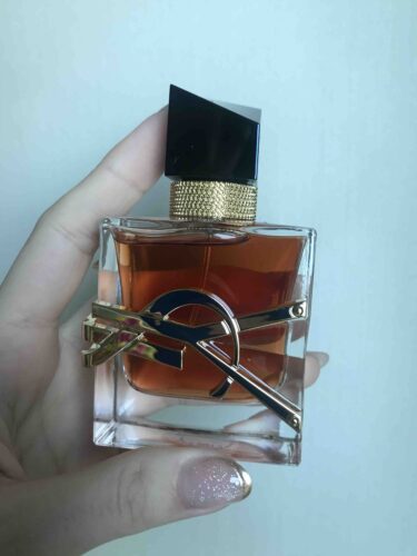 عطر ایو سن لوران اورجینال Yves Saint Laurent LD857300 Libre Le Parfum 30 Ml Women's Perfume 3614273776134 photo review