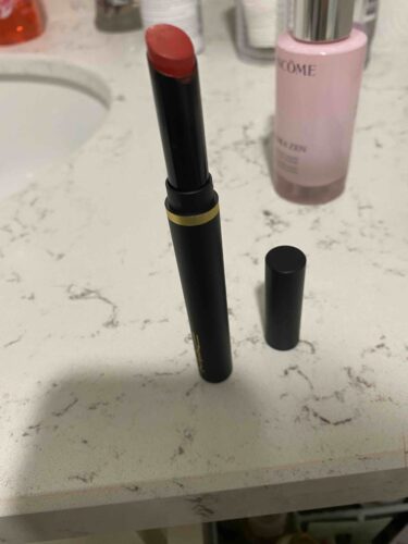 رژ لب ماک اورجینال Mac 99908 Powder Kiss Velvet Blur Slim Stick Lasting Up to 12 Hours Matte Finish Lipstick Ruby New 2 G photo review