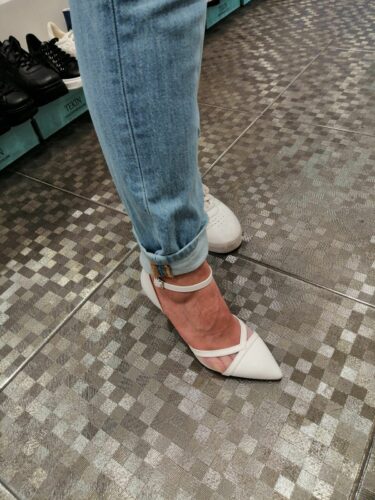 کفش پاشنه بلند کلاسیک اولگ کاسینی اورجینال Oleg Cassini SIENNA Oleg Cassini Tr Off-White Pointed Toe Bridal Shoes photo review