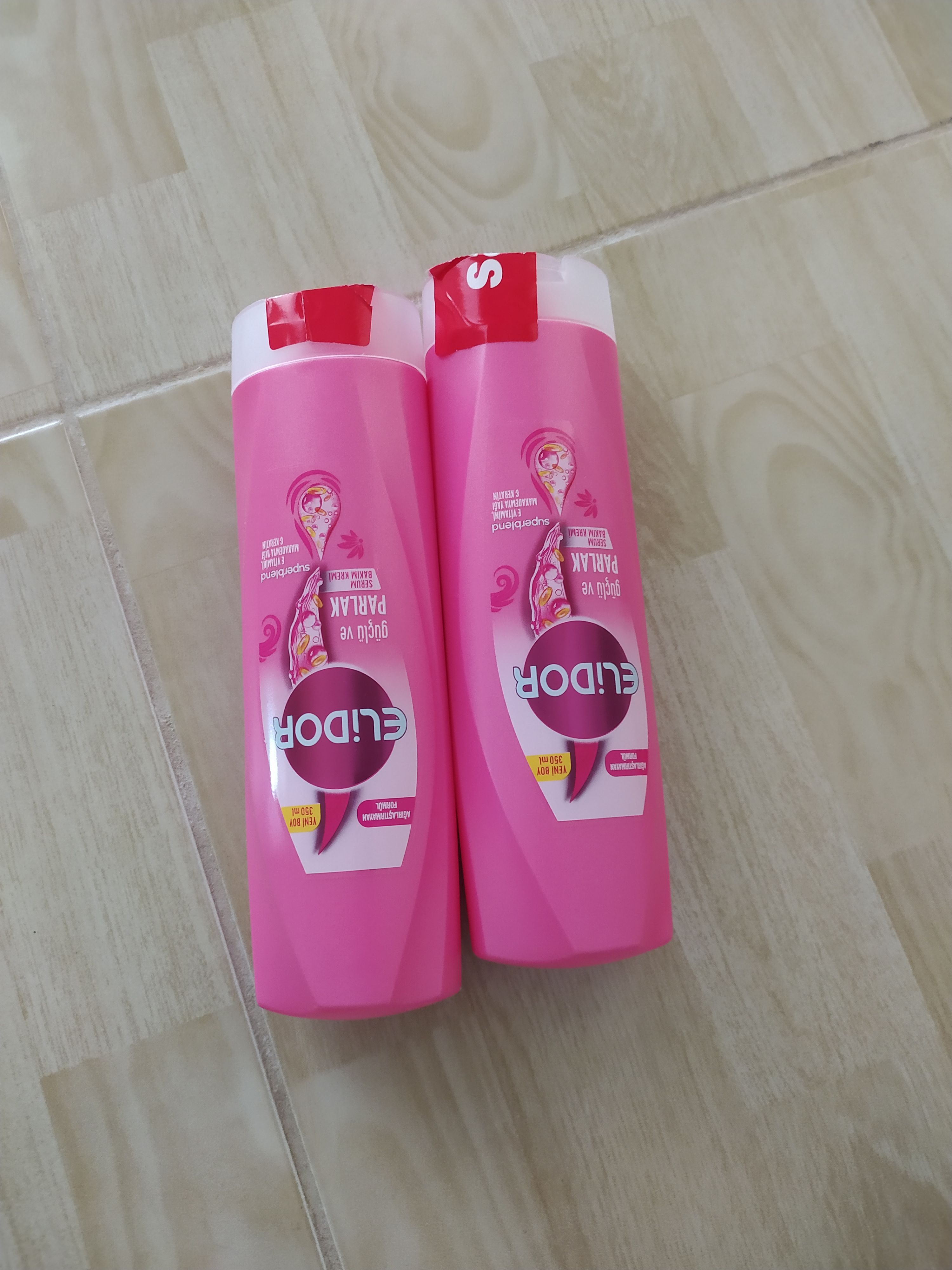 نرم کننده مو الیدور اورجینال Elidor 8683130045978 Superblend Serum Hair Care Cream Strong and Shiny Vitamin E Macadamia Oil & Keratin 350 ml photo review