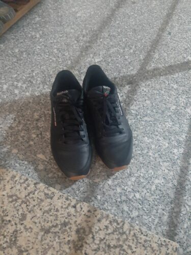 اسنیکر ریبوک اورجینال Reebok GY0954 Classic Leather Gy0954 Rubber Sole Unisex Casual Shoes Black photo review