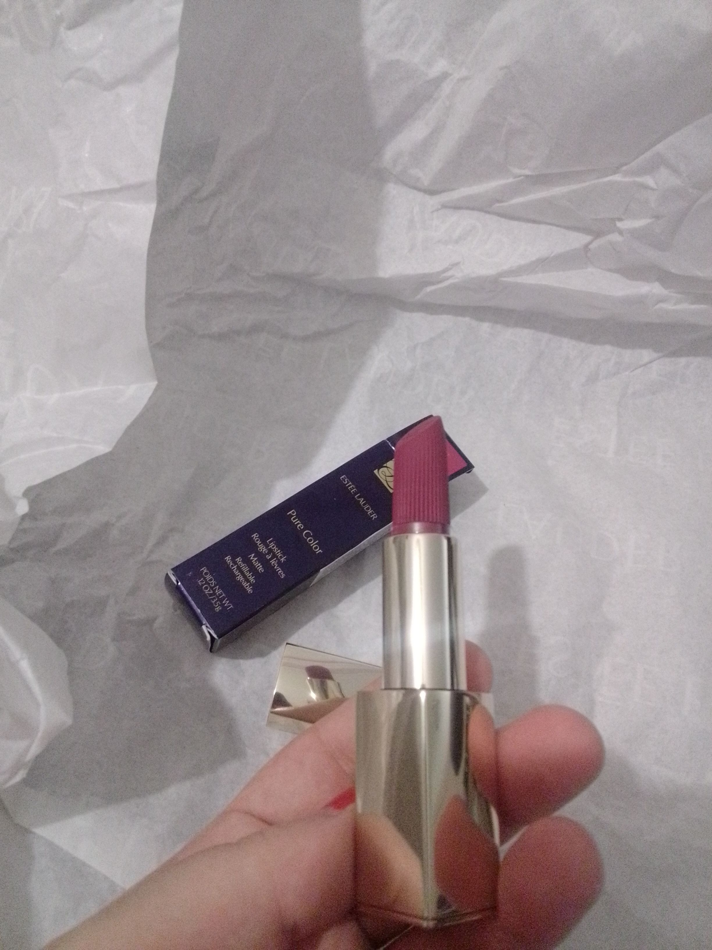 رژ لب استی لادر اورجینال Estee Lauder 110676 Matte Finish Lipstick - Pure Color Matte Lipstick - 3.5gr - Color: 616 Enigma photo review