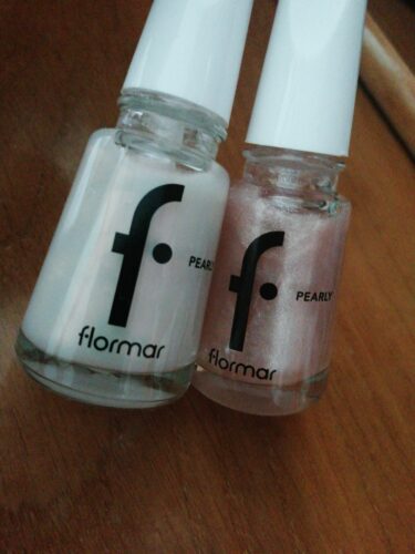 لاک ناخن فلورمار اورجینال Flormar 9053033 Pearlescent Shiny Nail Polish (WHITE) - Pearly Nail Enamel - Pl308 Snow Glam - 8682536035446 photo review
