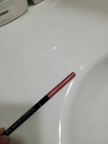 مداد لب آوون اورجینال Avon RUJ0101 Glimmerstick Lip Pencil Pink Bouquet photo review