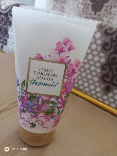 کرم بدن آوون اورجینال Avon KREM0105 Tta The Moment Body Lotion 125 Ml. photo review
