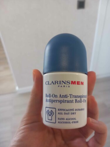 دئودورانت - رول آن کلارینز اورجینال Clarins 3380810071290 Men Anti Perspirant Deo Roll-on Body Deodorant photo review
