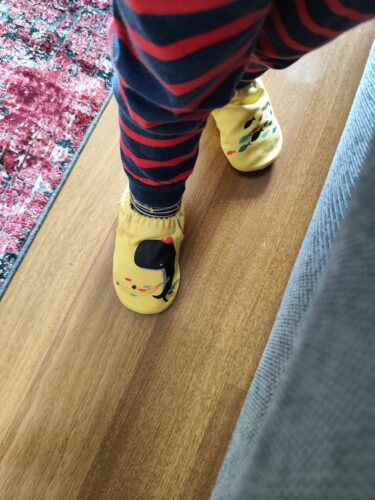 پاپوش وارداتی اورجینال HOPFRÖG 21Y035P0JOURNEY Journey Hyper Beach Yellow Barefoot Smart Booties photo review