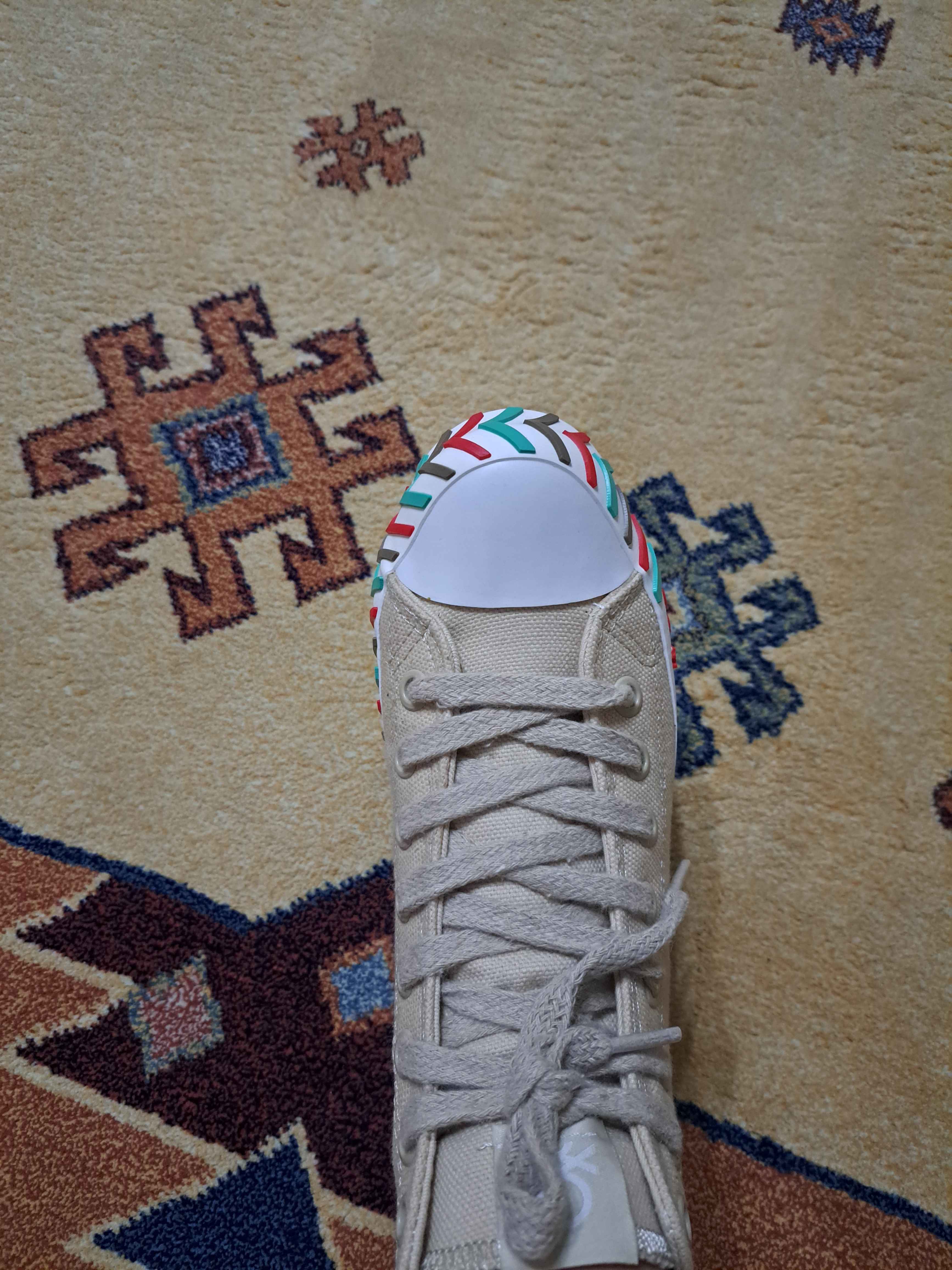 اسنیکر بنتتون اورجینال Benetton BN-90625 ®| BN-90625- Beige - Women's Sports Shoes photo review