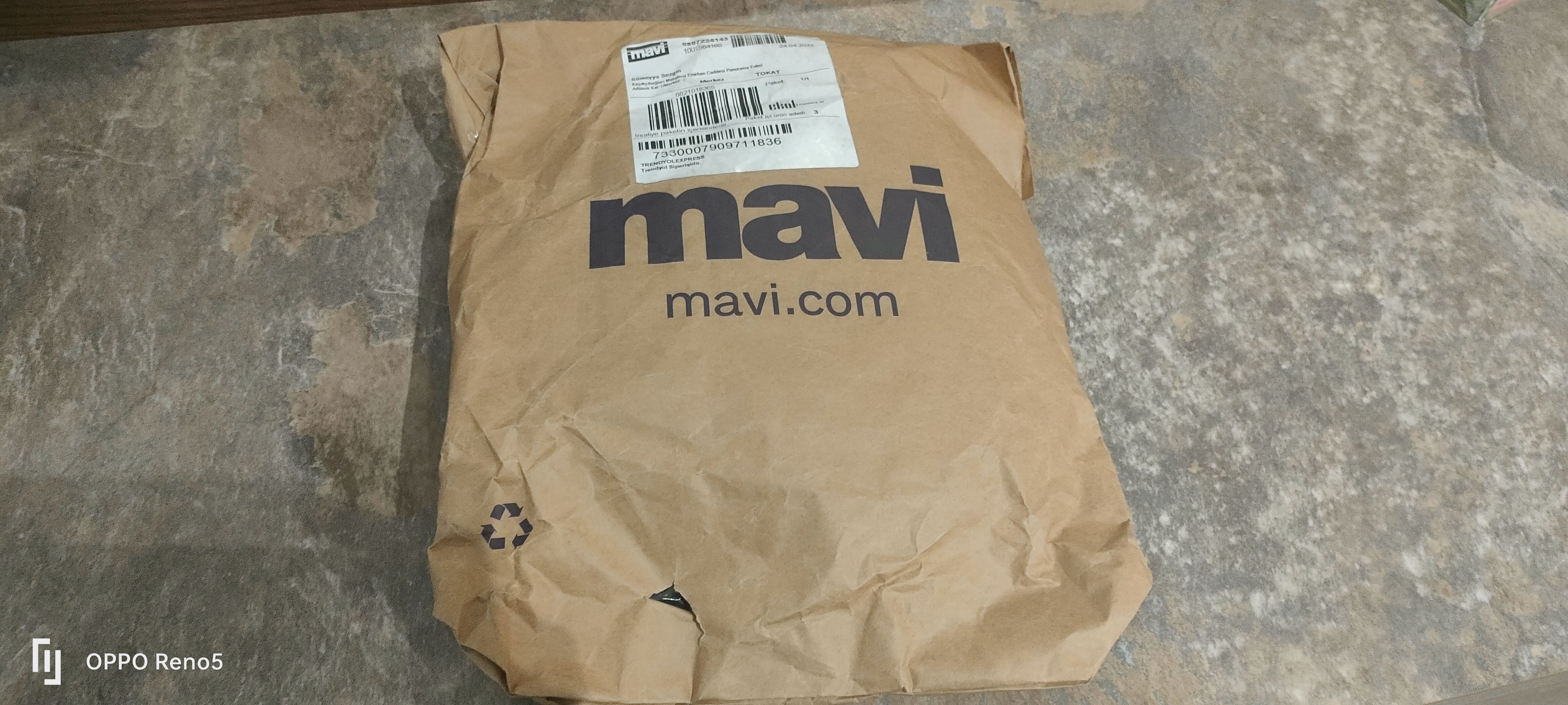 تیشرت ماوی اورجینال Mavi 062773-20843 V-Neck White T-Shirt with Stitching Detail Fitted / Fitted Cut 062773-20843 photo review