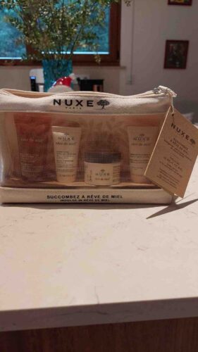 ست مراقبت از پوست ناکس اورجینال Nuxe 3264680029165 Reve De Miel Travel Skin Care Set Business Unit: Skin Care 3264680029165 photo review