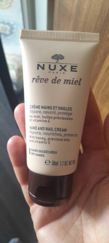 کرم صورت ناکس اورجینال Nuxe 3264680010446 Reve De Miel Hand and Nail Cream 50 ml photo review